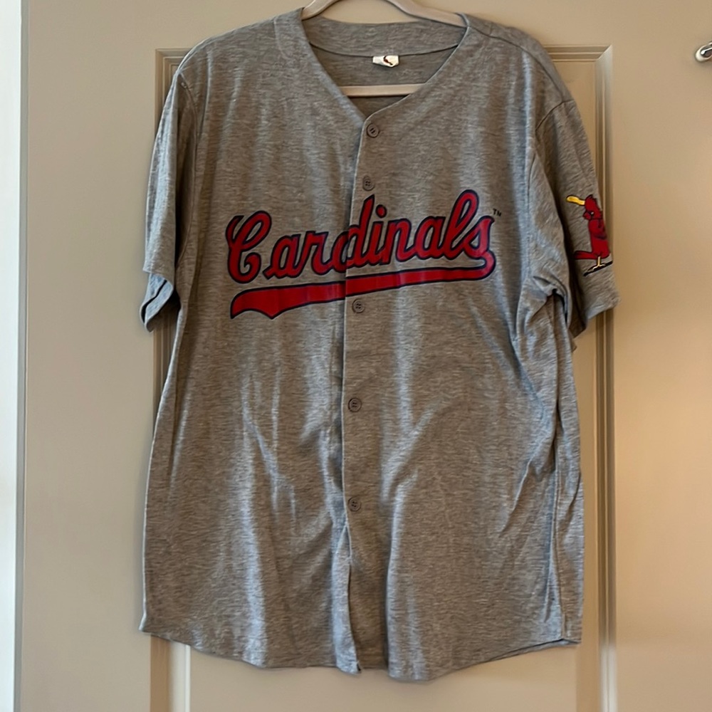 Cardinals branded baseball button up t-shirt: size xl